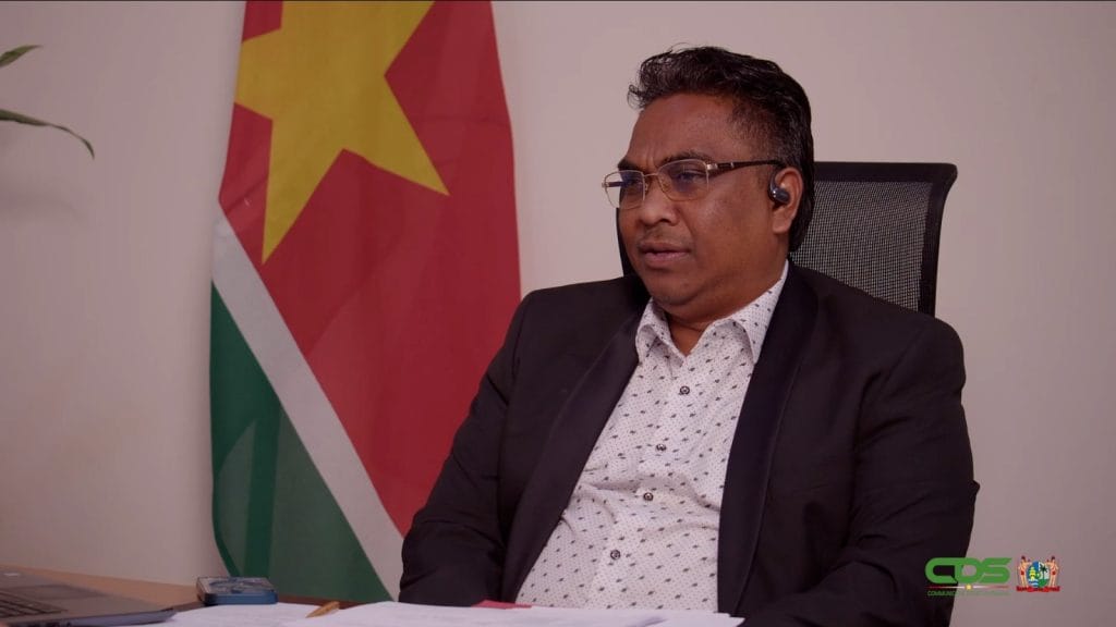 Minister Mike Noersalim