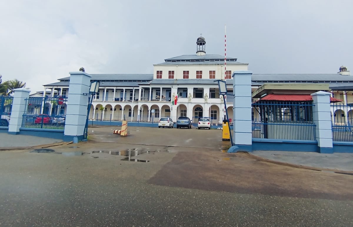 RK ziekenhuis paramaribo