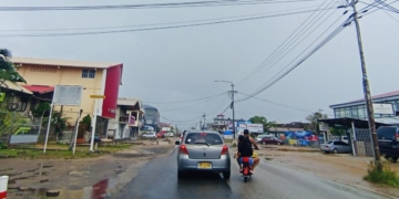 e bike ebike paramaribo scooter brommer verkeer