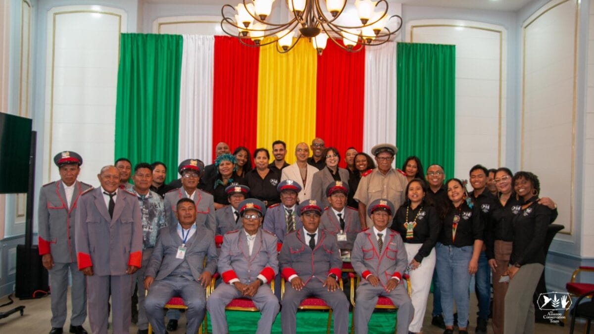 inheemsen dorpshoofden basja's traditioneel gezag