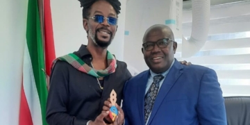 kenneth bron kenny b bij landveld tct