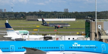 klm schiphol airport