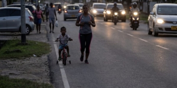 kinderen ouders joggen