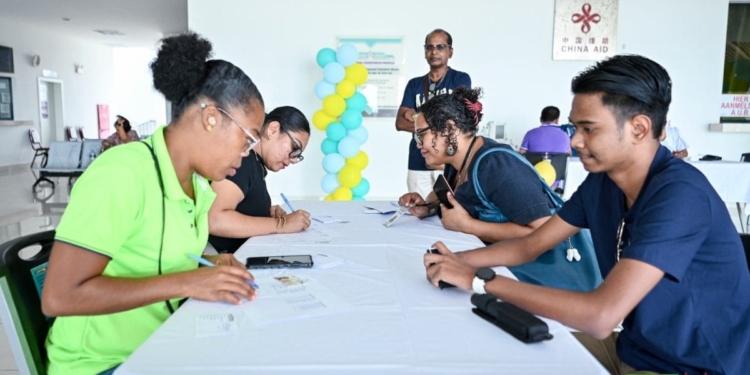 Regionaal Ziekenhuis Wanica viert zesjarig bestaan met voorlichting over hypertensie en diabetes