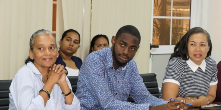 BiZa organiseert teach in voor paneldiscussies over gendergelijkheid rond Internationale Dag van de Vrouw