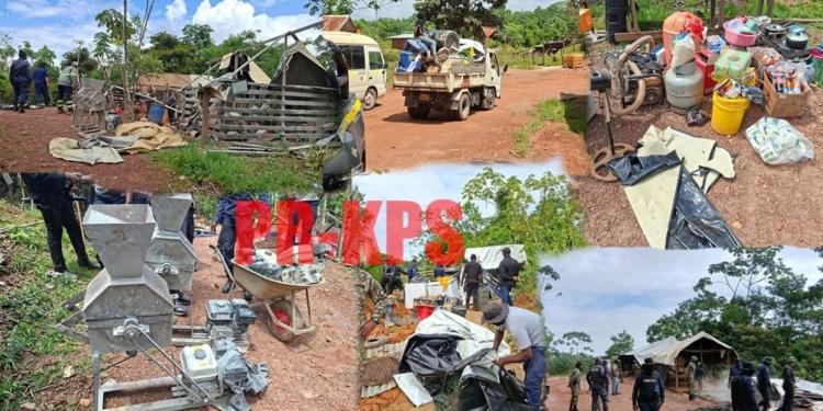 Politie en leger tijdens operatie Clean Sweep voor ontruiming kampen bij Rosebel Hill Mine