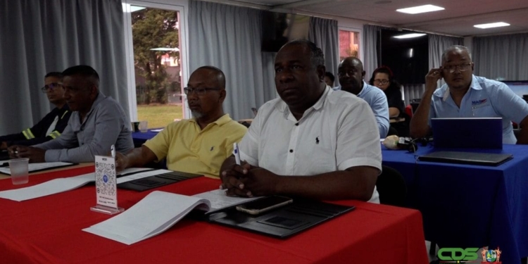 US Coast Guard geeft training aan MAS en veiligheidsdiensten over implementatie havenbeveiligingswet