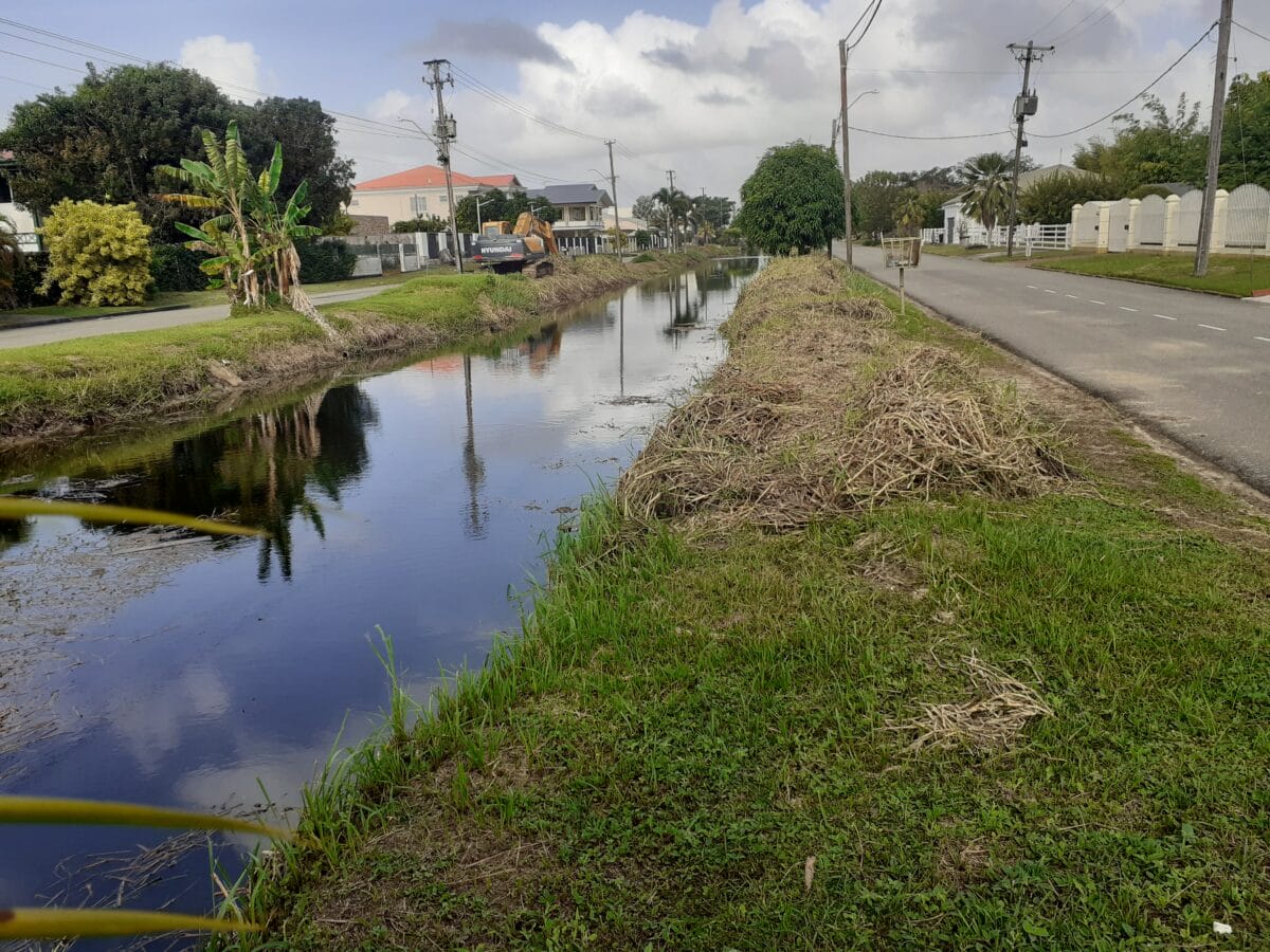 einsteinstraat paramarib