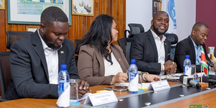 Directeur Atompai presenteert jubileumprogramma met kortingsacties en nieuwe producten van Melkcentrale