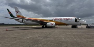 johan adolf pengel luchthaven surinam airways slm boeing 737