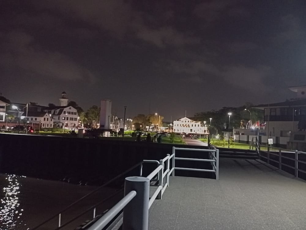 marinetrap waterkant paramaribo