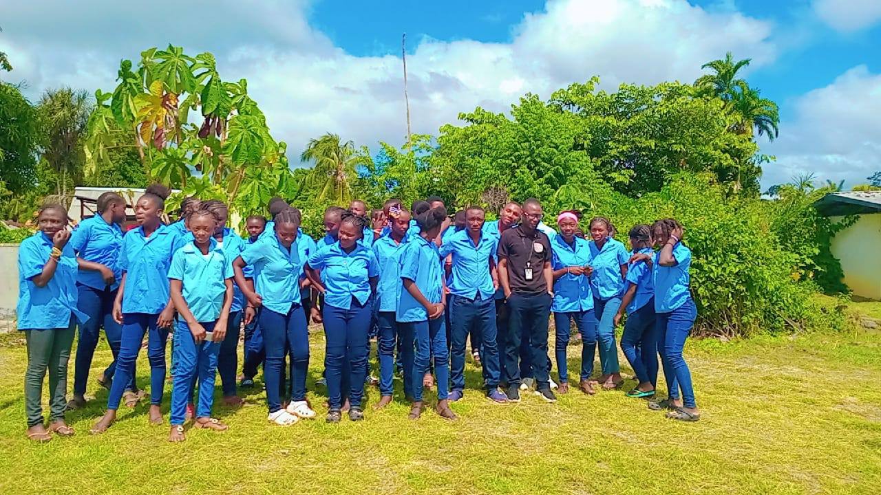 voorlichting jeugd sipaliwini