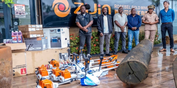 Handover Upper Saramacca 3 2 1170x646ziin apparatuur