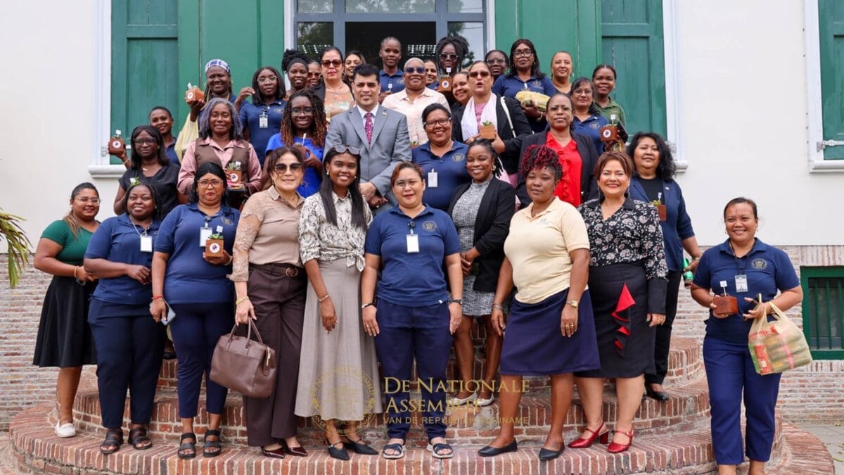 adhin en vrouwen dna