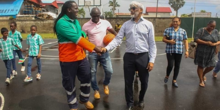 baitali en staatsolie