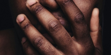 man zwart senior bejaard