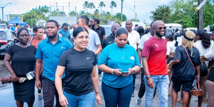 Minister Gopal opent 61ste AVD namens president Simons met thema over beweging en balans