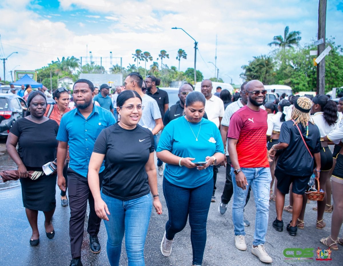 Minister Gopal opent 61ste AVD namens president Simons met thema over beweging en balans