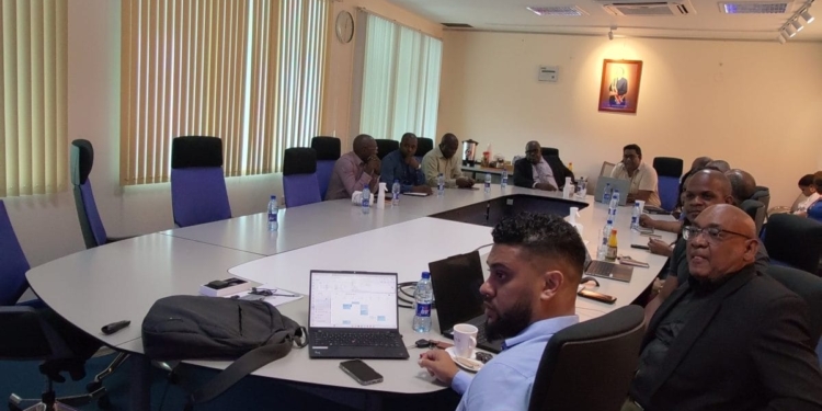 Telesur vernieuwt netwerkapparatuur om bereik van tv, internet en telefonie in het binnenland te verbeteren.