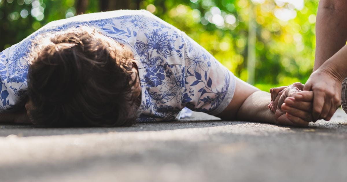 Vrouw gevallen hand epileptie