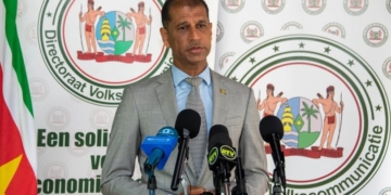 minister Patrick Brunings van Olie Gas en Milieu
