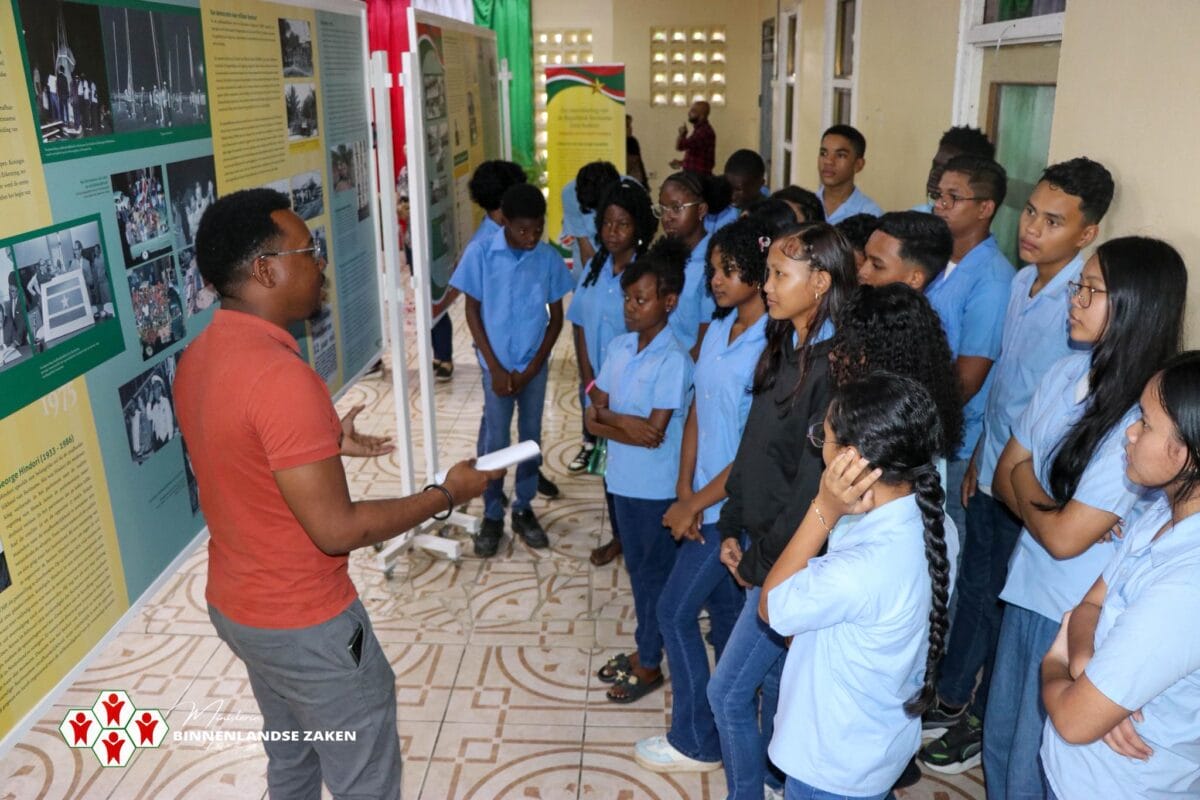 reizende tentoonstelling nas