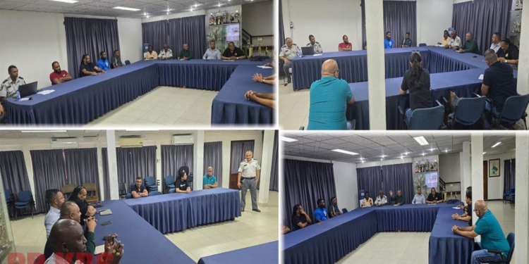 Politie overlegt met schrootopkopers over aanpak van diefstal van koper en gascilinders in Suriname.