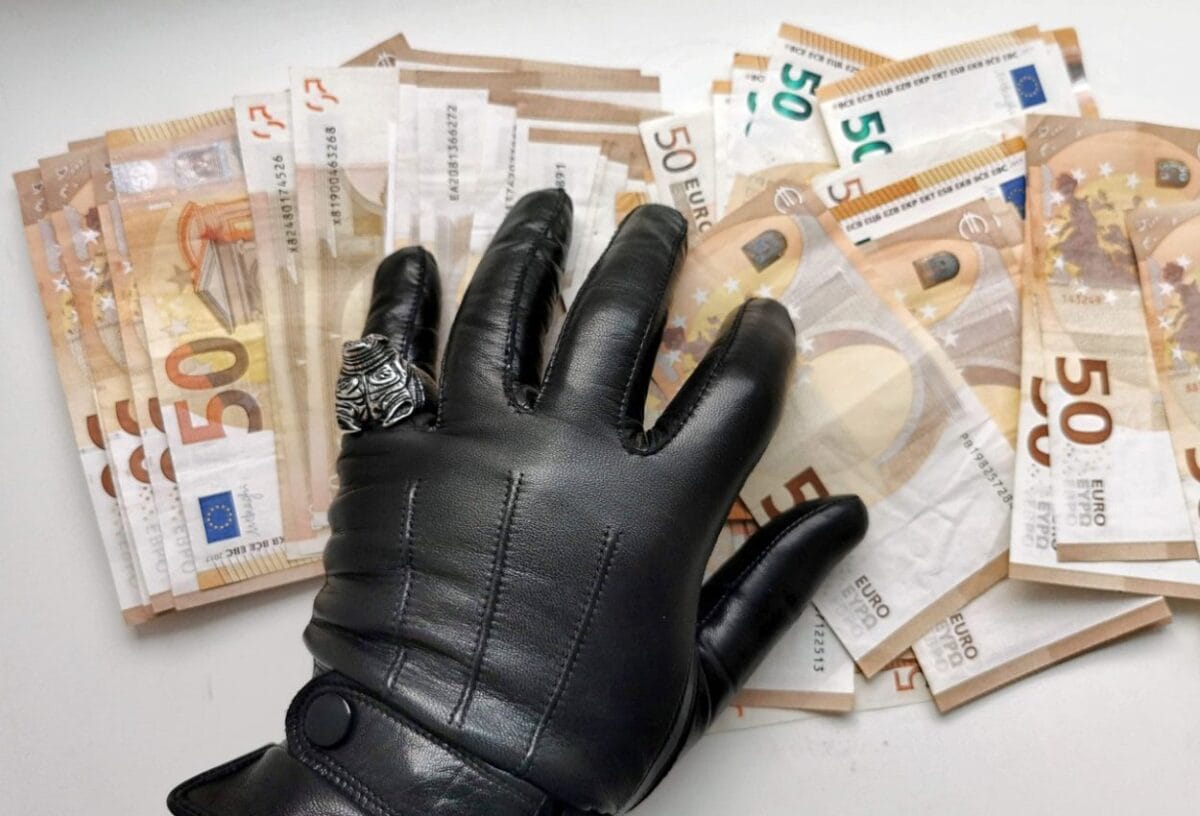 Omkoping fraude corruptie 1250x850