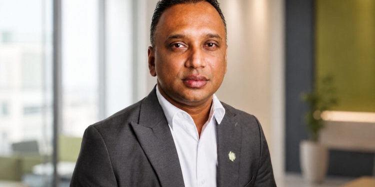 Raveen Koelfat tot CCO bij DSB