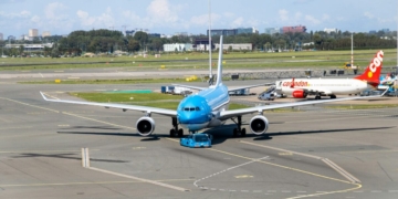 klm schiphol airport