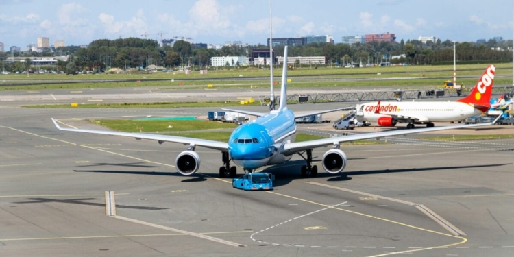 klm schiphol airport