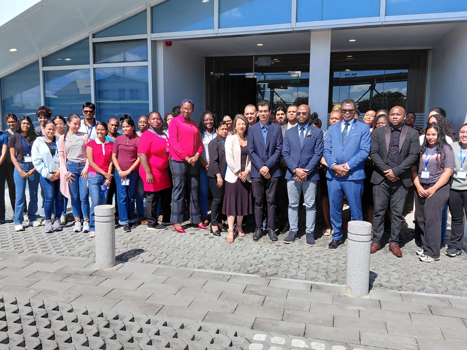 Minister Misiekaba opent STEPS-onderzoek naar risicofactoren niet-overdraagbare aandoeningen in Suriname. Foto: CDS