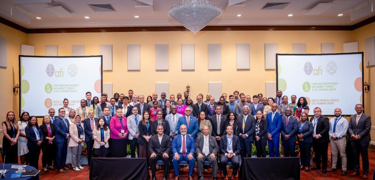 Internationale experts buigen zich over toekomst van financiële sector in Suriname