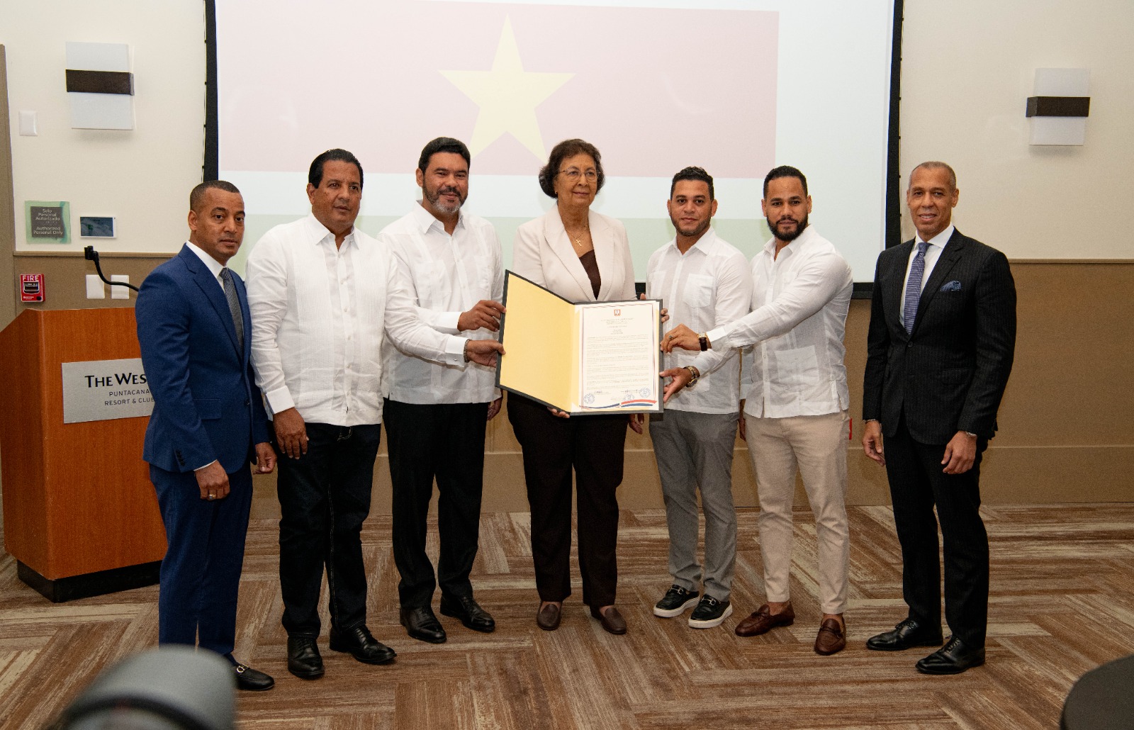 Suriname zoekt nieuwe economische partnerschappen