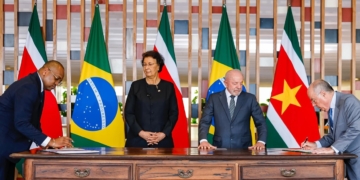 Suriname mist economische versnelling
