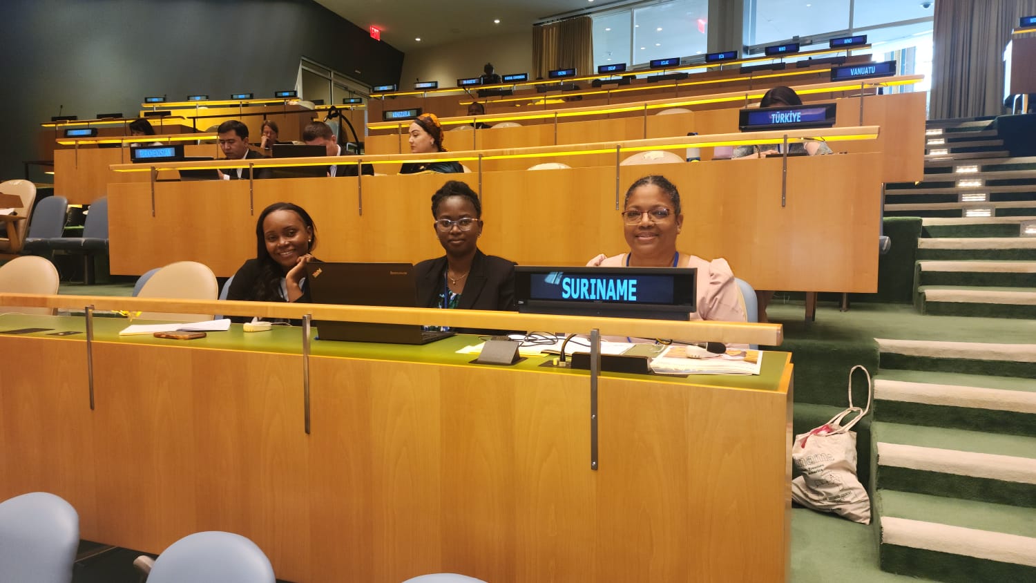 De Surinaamse delegatie tijdens het VN High Level Political Forum on Sustainable Development (HLPF) 2026 in New York. Foto: CDS