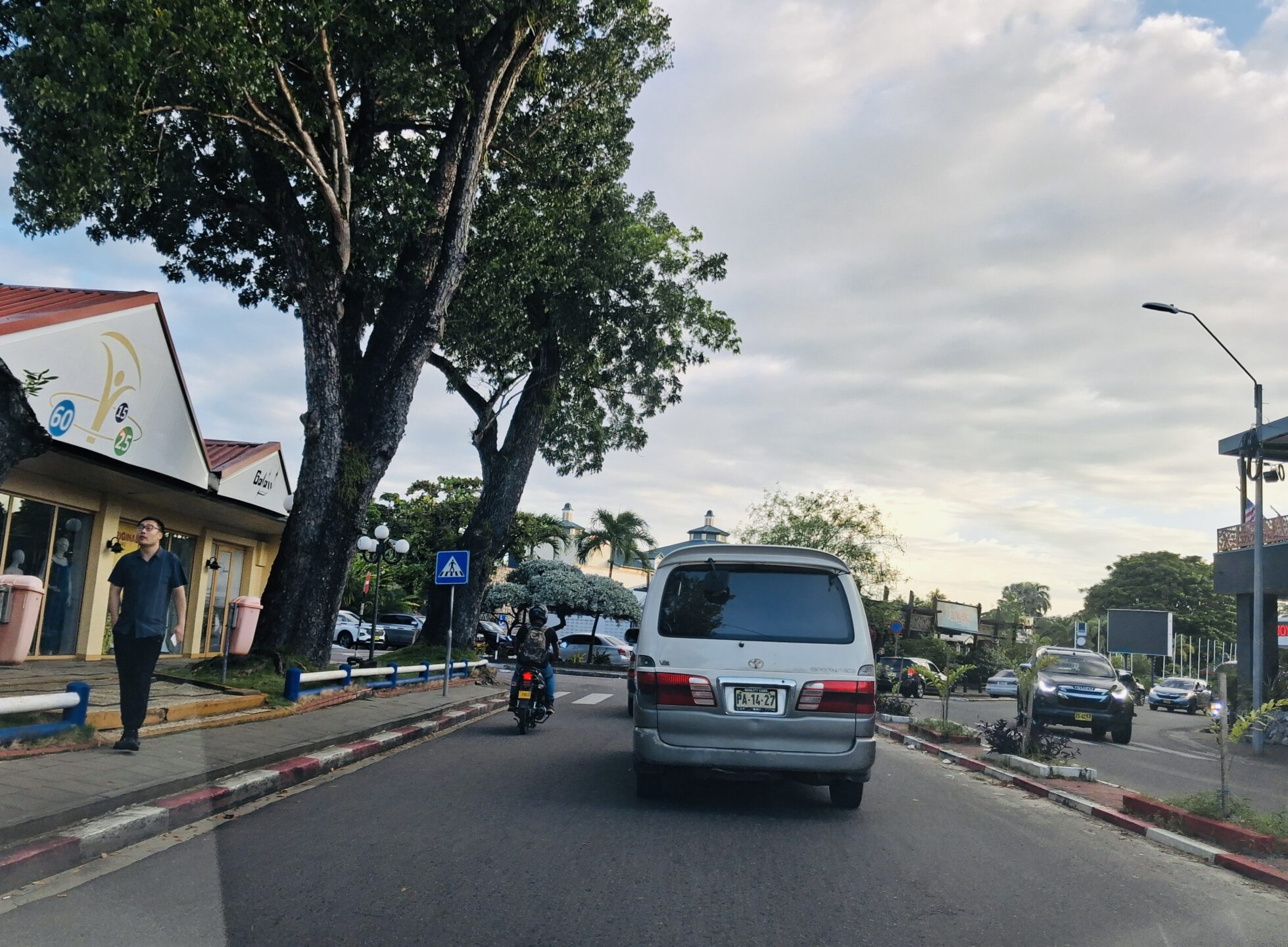 Een huis of grond in Suriname betekent niet automatisch Nederlandse belasting, maar kan wél fiscaal in beeld komen. Foto: 't Vat Paramaribo