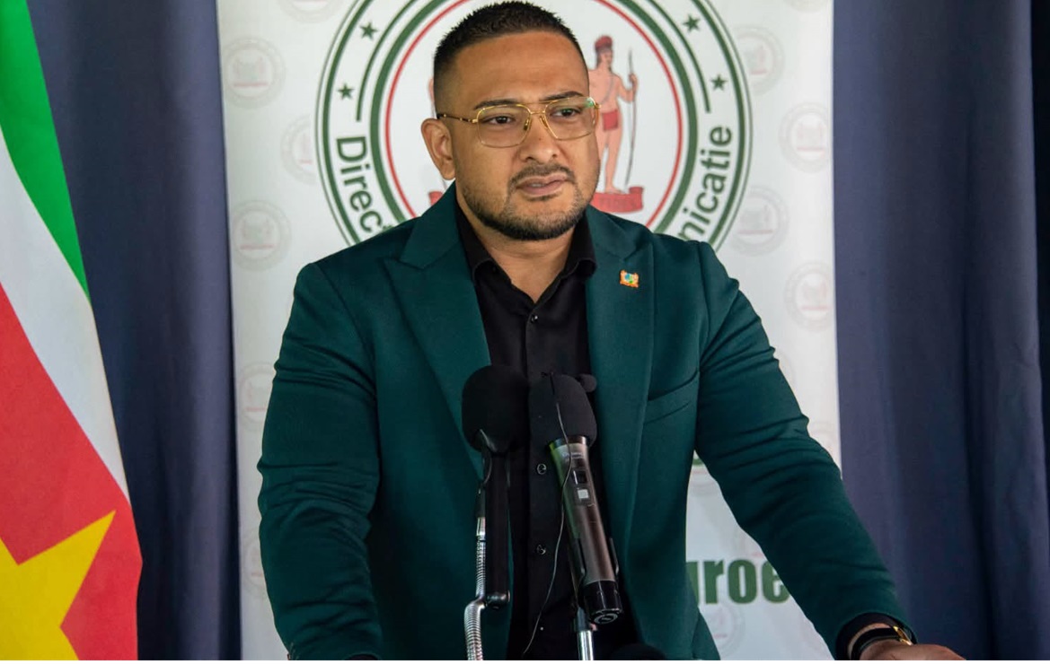 Minister Uraiqit Ramsaran van Defensie