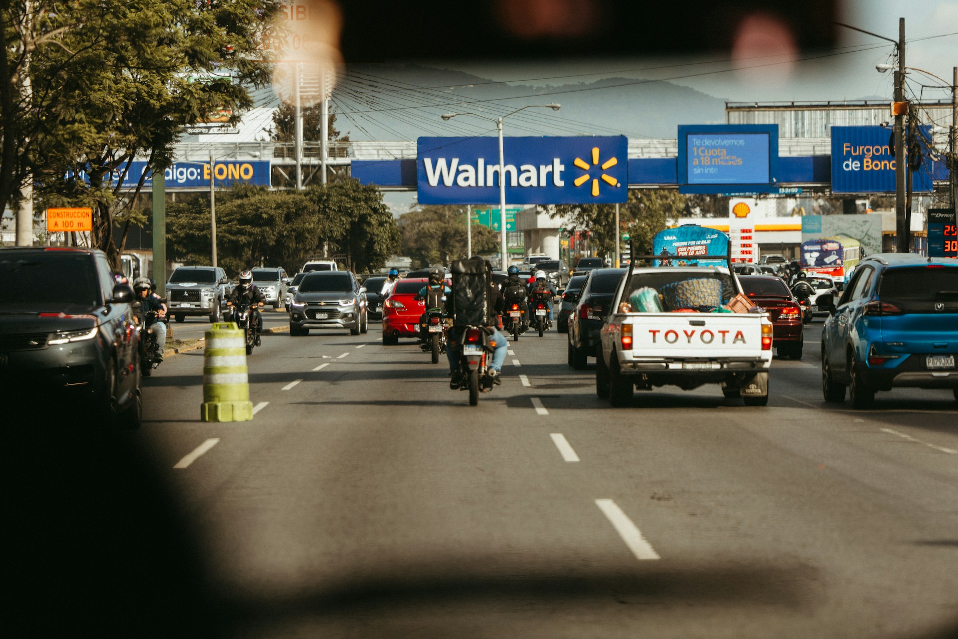 Een dergelijke formule zou druk kunnen zetten op bestaande supermarkten in Paramaribo om hun prijzen te verlagen. Foto: Walmart Guatemala