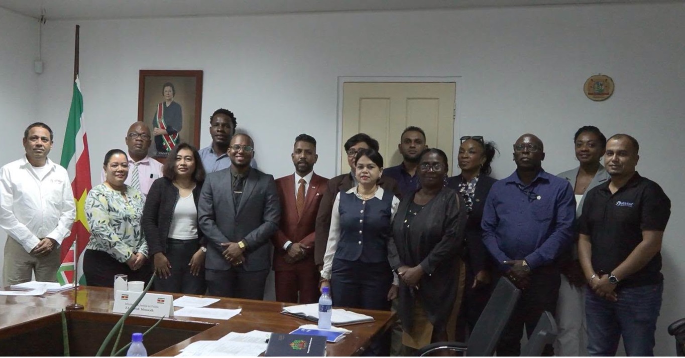Suriname start implementatie APIS-systeem voor modernere grensbewaking