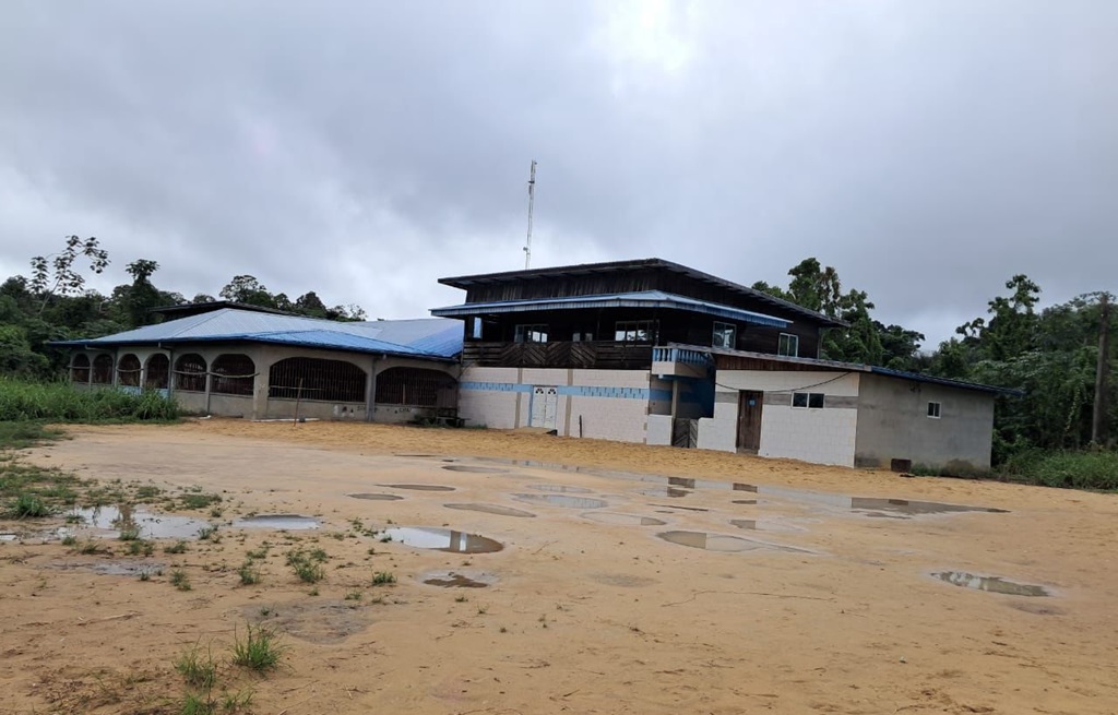 Voorlopige campus in Diitabiki.