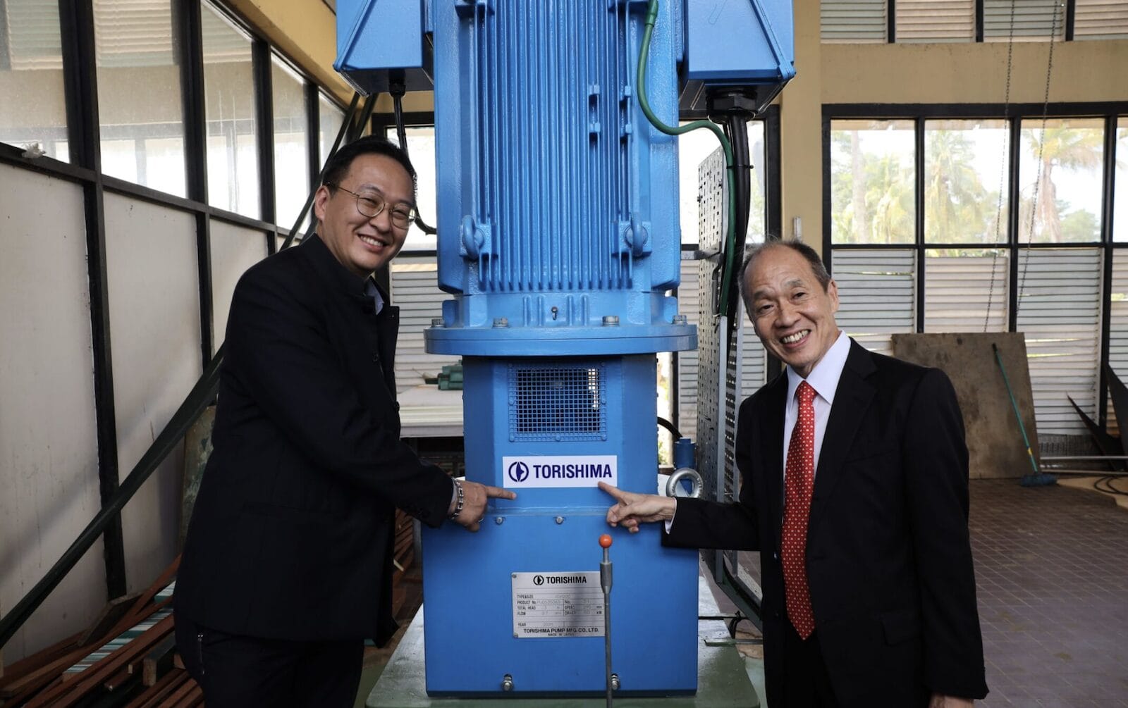 De nieuwe pompinstallatie aan de Sommelsdijks Kreek bestaat uit drie pompen en is met financiële steun van Japan gerealiseerd. Foto: CDS