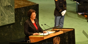 President Simons: ‘Dialoog is het enige antwoord’.