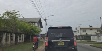 Verkeer in Suriname. Illustratiefoto.