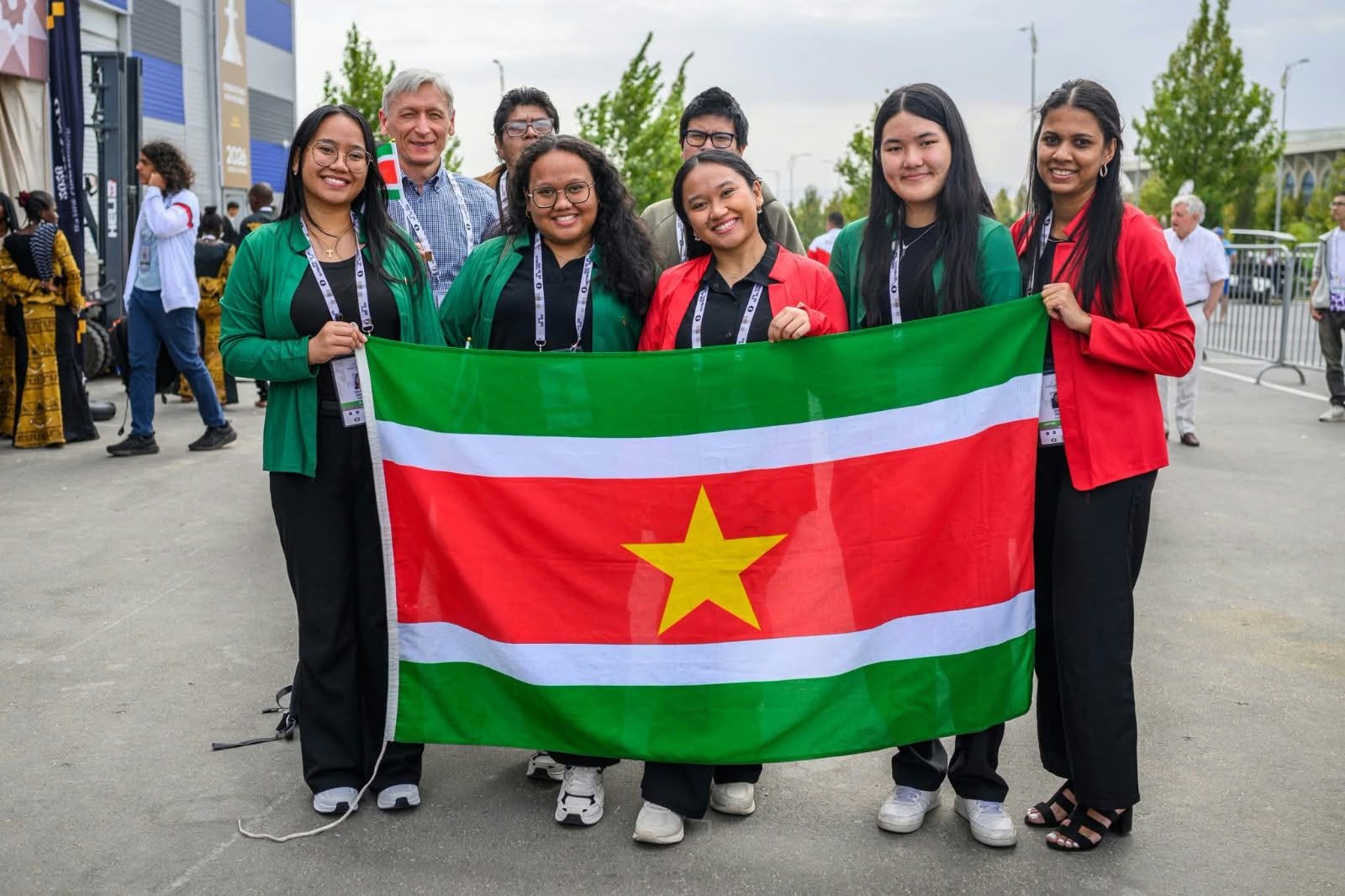 Surinaamse schaakdelegatie ondanks uitdagingen aanwezig in Oezbekistan