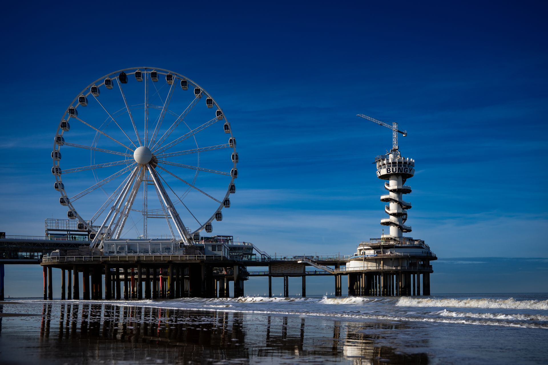 scheveningen strand den haag nederland