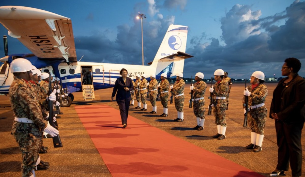 President Jennifer Simons is terug in Suriname na haar deelname aan de 81ste Algemene Vergadering van de Verenigde Naties in New York. Foto: CDS