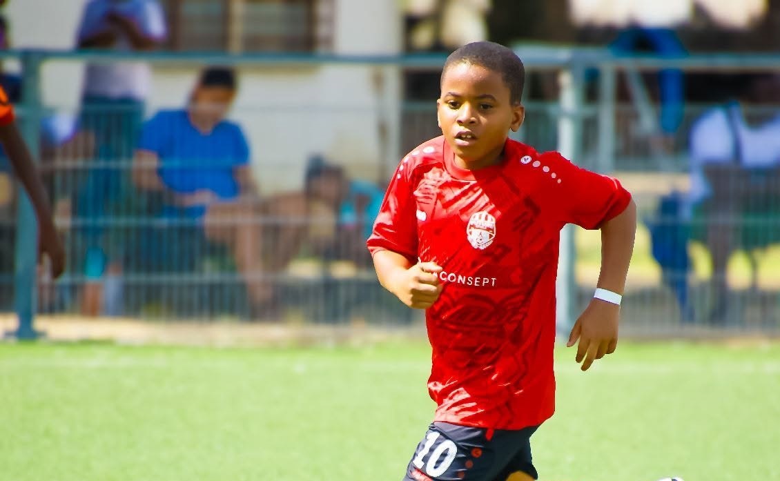 “Wanneer zal dit eindelijk ophouden?”: jonge voetballer boos om racisme