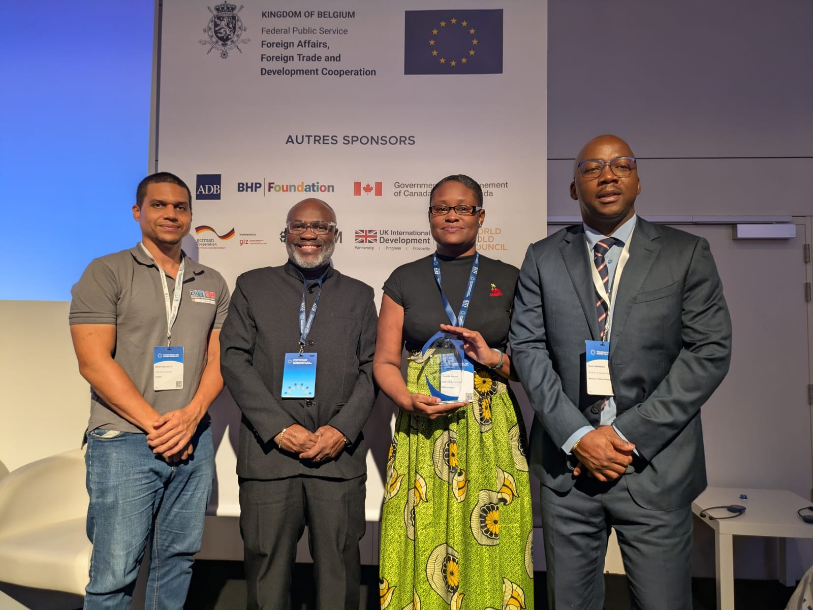 Minister David Abiamofo is in Brussel gekozen tot plaatsvervangend bestuurslid van EITI, de internationale organisatie die zich inzet voor transparantie in de olie-, gas- en mijnbouwsector. Foto: CDS