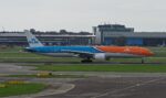 Voor nu vliegt de KLM met de 777 van en naar Suriname. Foto: Boeing 777 op Schiphol